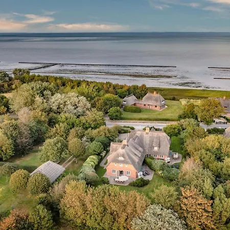 בית נופש Royal